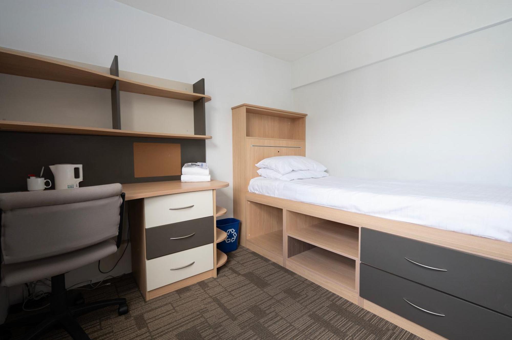 Keynes College Hotel แคนเทอร์เบอรี ภายนอก รูปภาพ